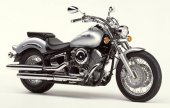 2004 Yamaha XVS 1100 DragStar photo